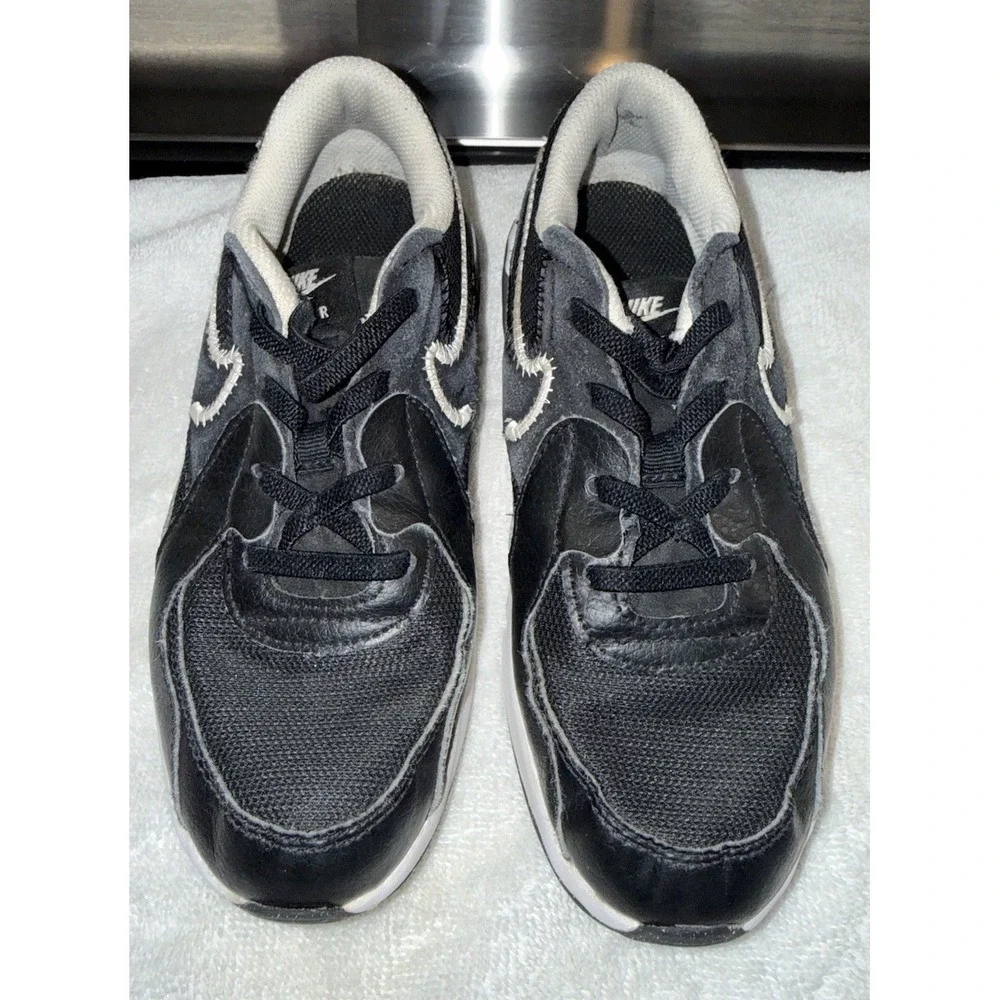 Nike Boys Air Max Size 1.5Y Excee FB3058-002 Black Running Shoes‎ Sneakers